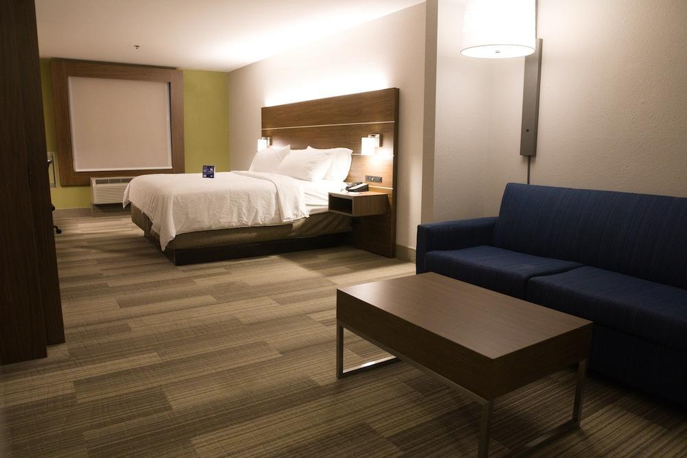 Holiday Inn Express By Ihg Douglas Esterno foto