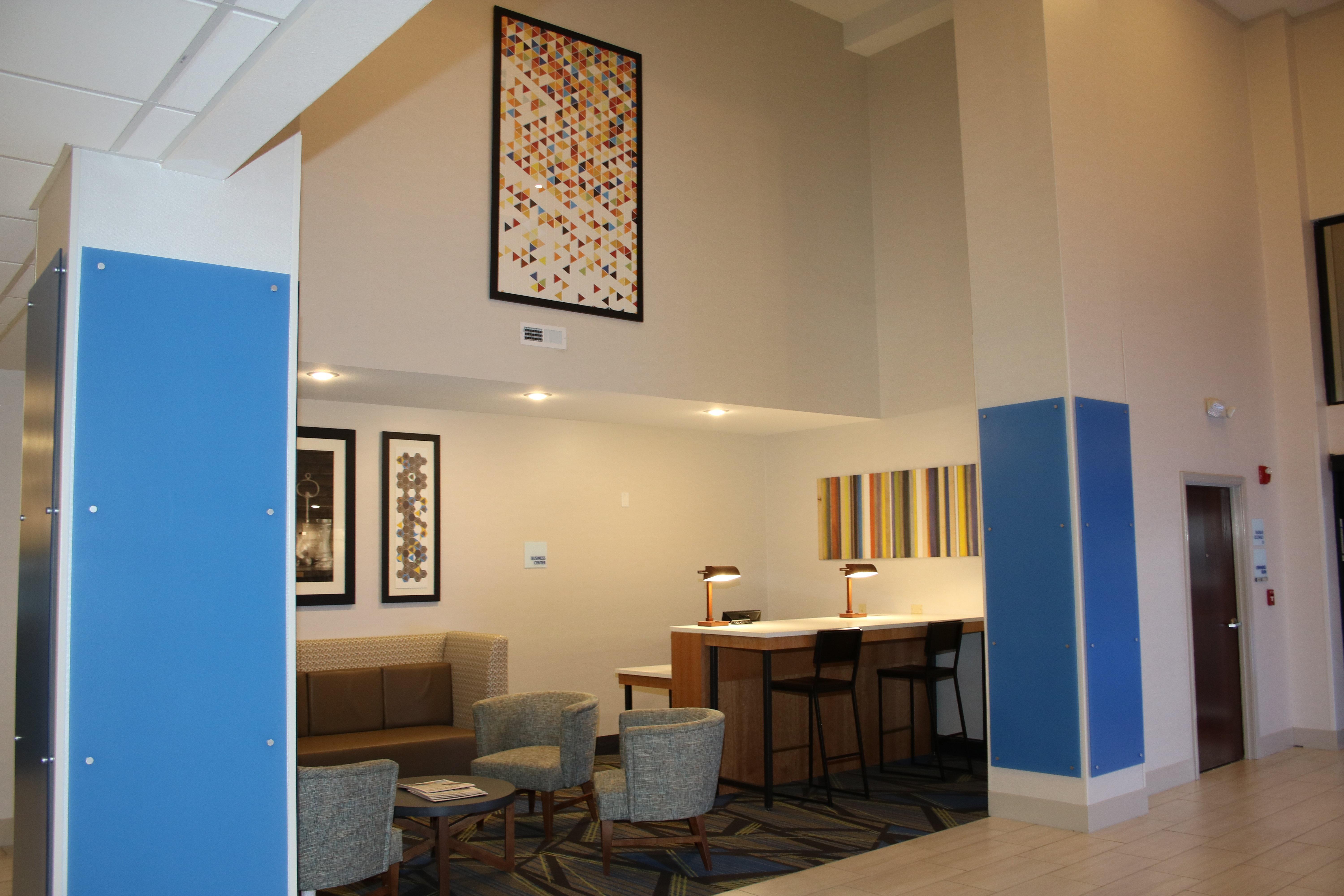 Holiday Inn Express By Ihg Douglas Esterno foto