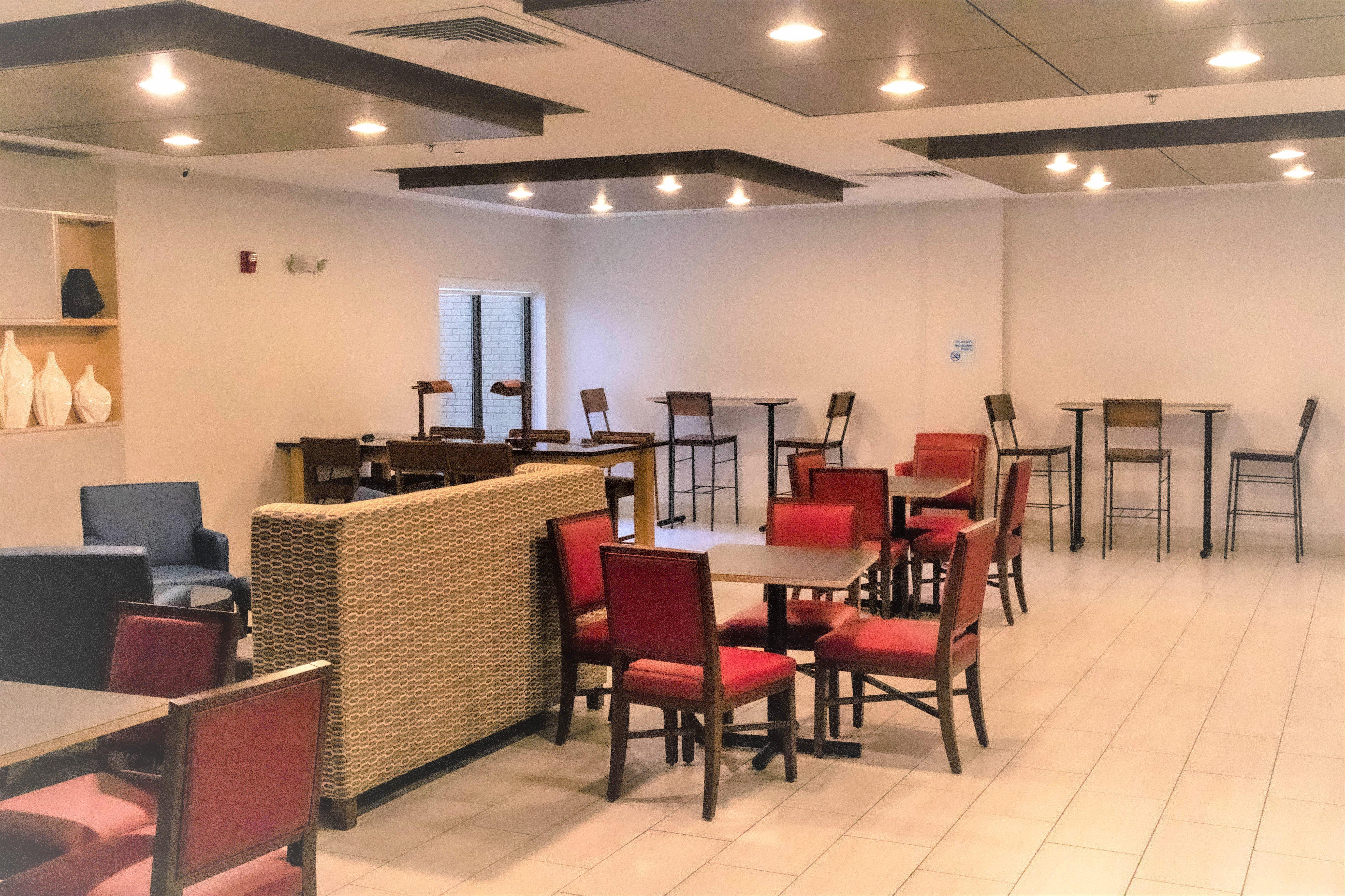 Holiday Inn Express By Ihg Douglas Esterno foto