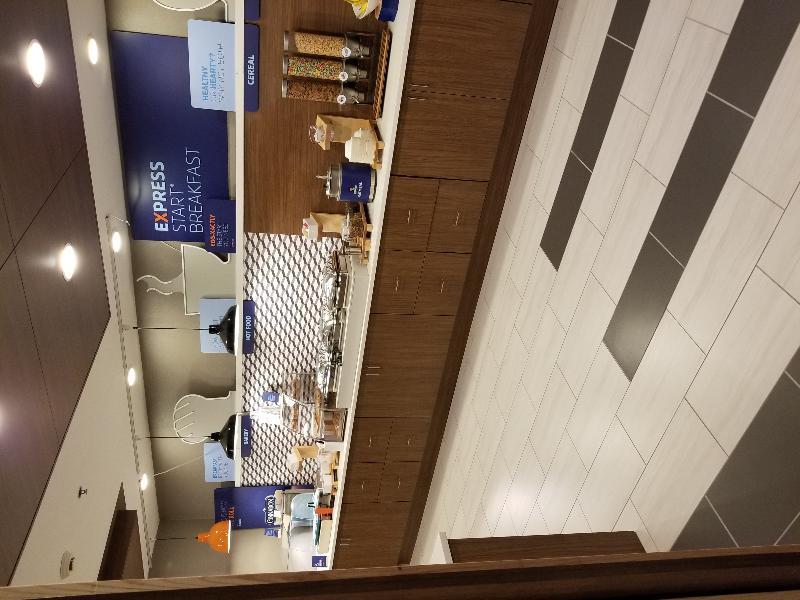 Holiday Inn Express By Ihg Douglas Esterno foto
